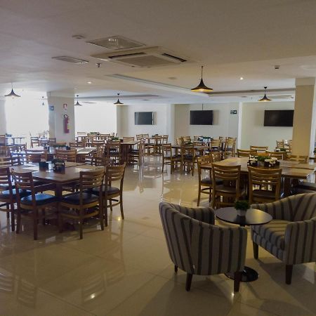 Ibiza Plaza Hotel Анаполіс Екстер'єр фото
